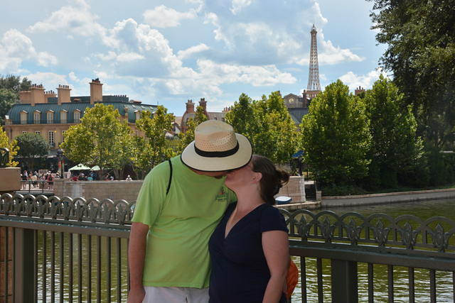 EPCOT IGFRLOWBRIDGEICON 20160928 7815702596