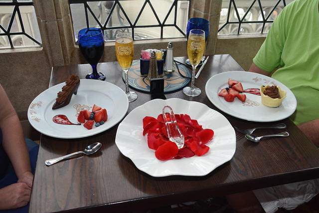 MK CINDRT 20160928 7815915781