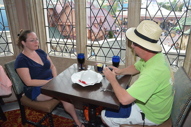 MK CINDRT 20160928 7815917038