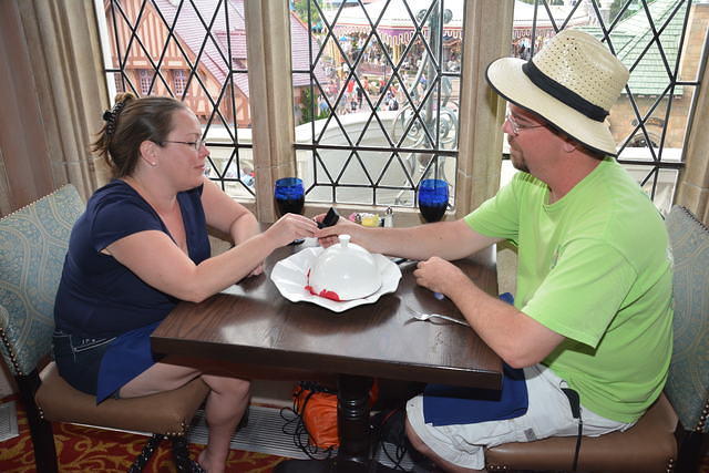 MK CINDRT 20160928 7815917040