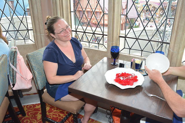 MK CINDRT 20160928 7815917052